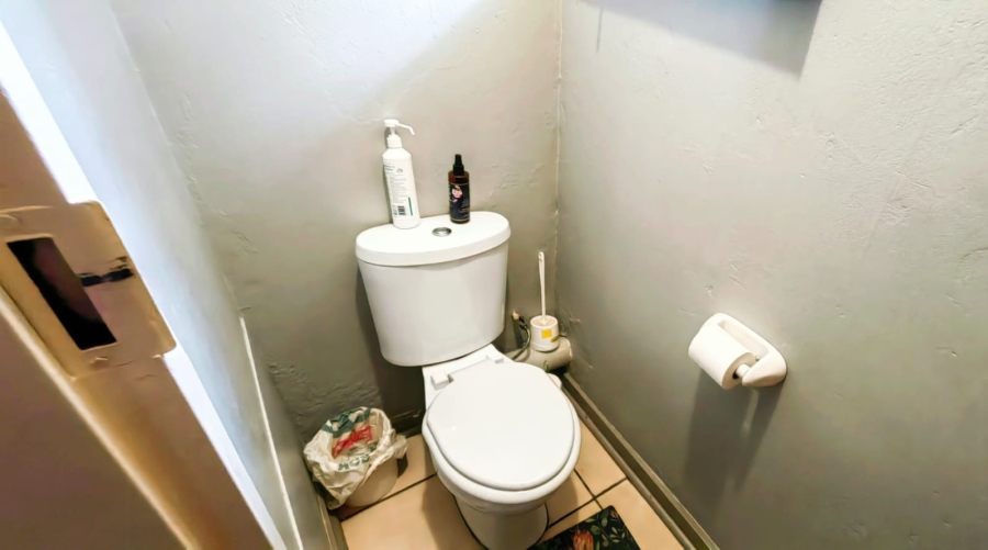 2 Bedroom Property for Sale in Miederpark North West